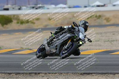 media/Jan-14-2023-SoCal Trackdays (Sat) [[497694156f]]/Turn 4 Set 2 (1030am)/